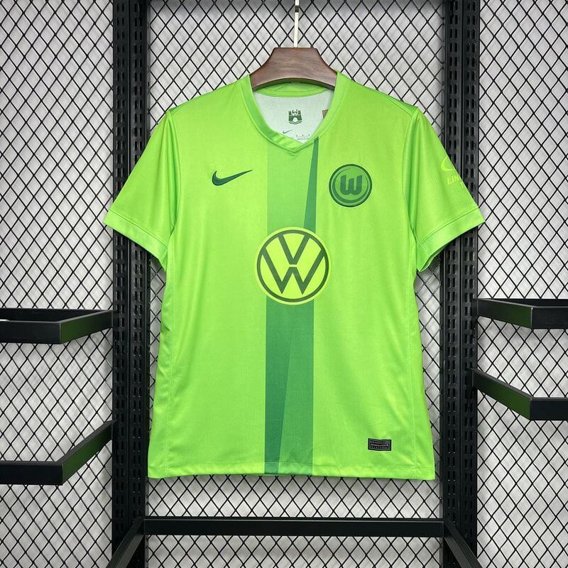 VfL Wolfsburgo 2024-2025 1º Equipación
